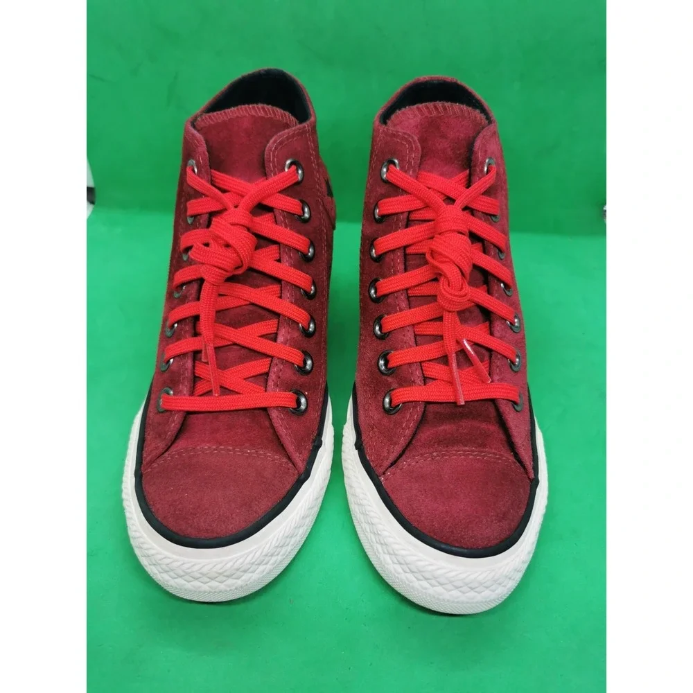 Converse Chuck Taylor Dahlia Lux Burgundy Suede Hidden Wedge Heel Sneaker Size 6